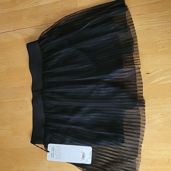 ALO Yoga Mesh Flirty Tennis Skirt Size M - Picture 7 of 10